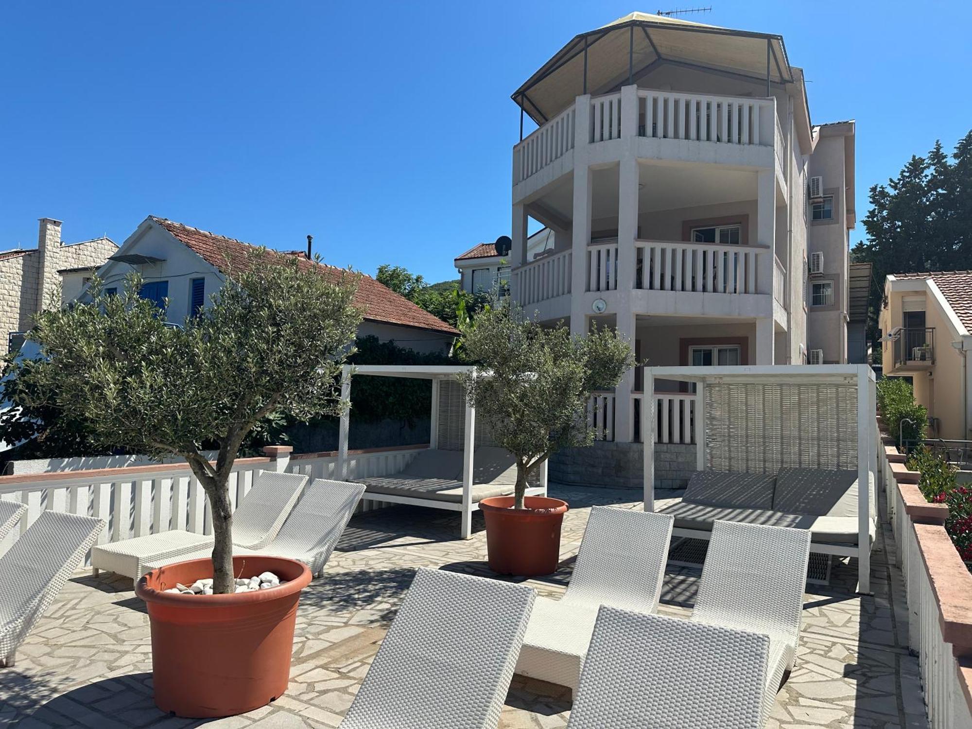 Apartments Kovinic Tivat Exteriér fotografie