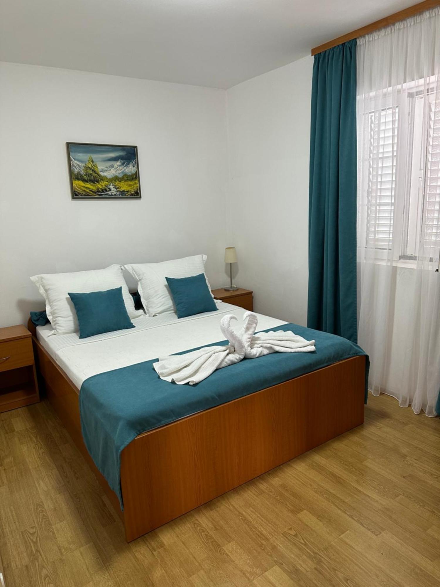 Apartments Kovinic Tivat Exteriér fotografie